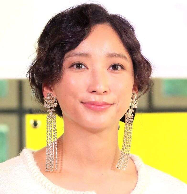 フランス移住の杏、イラストで新生活報告「素晴らしいレポート」「幸せな気持ちになる絵と文字」と大評判