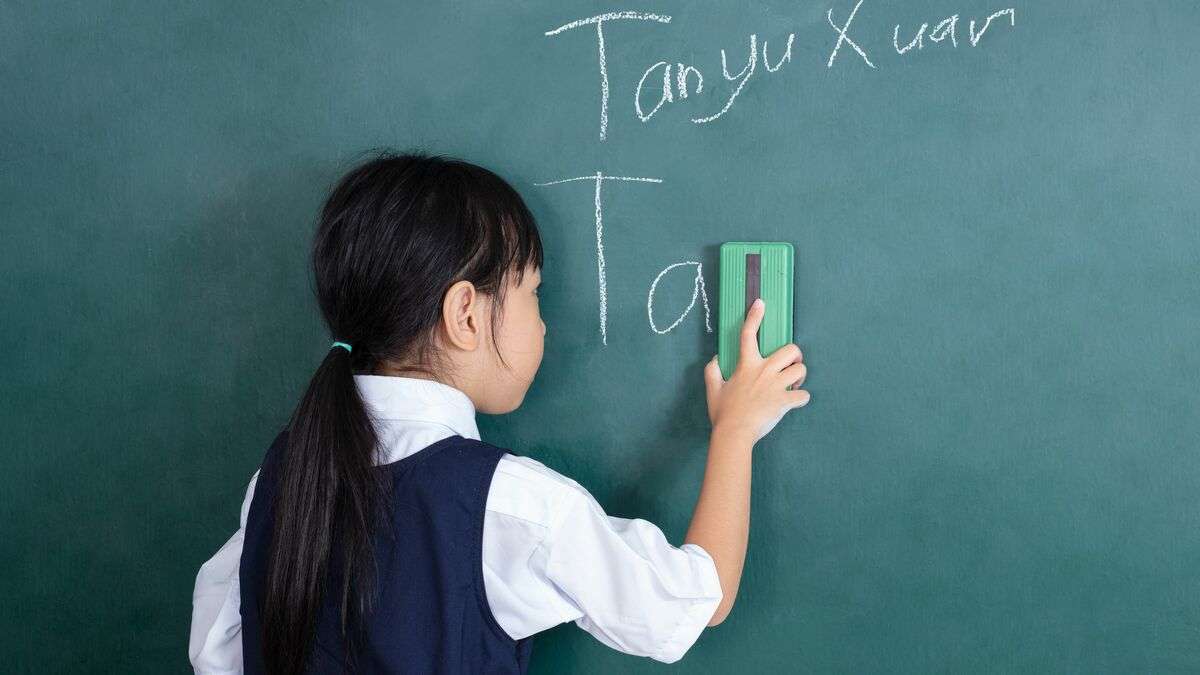 日本の教育は"授業以外"が多すぎる…部活に掃除当番､行事の山で｢学校＝友達｣になってしまう弊害