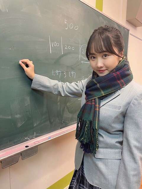 本田望結に受験生からクレーム？「完全に煽ってる」黒板前で撮った写真がなぜか炎上、同情の声も