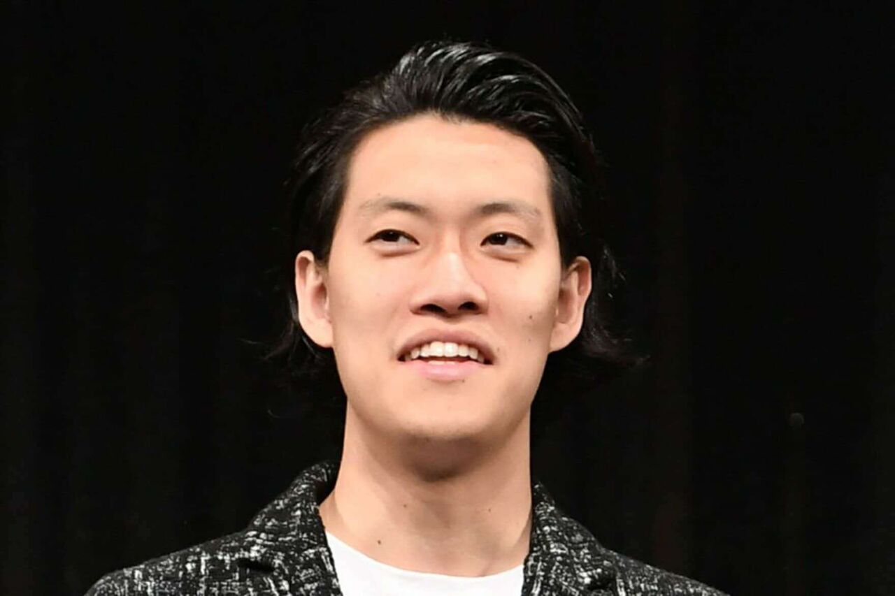 粗品　新女性マネジャーに借金懇願「100万貸してくれたらパワハラしない」