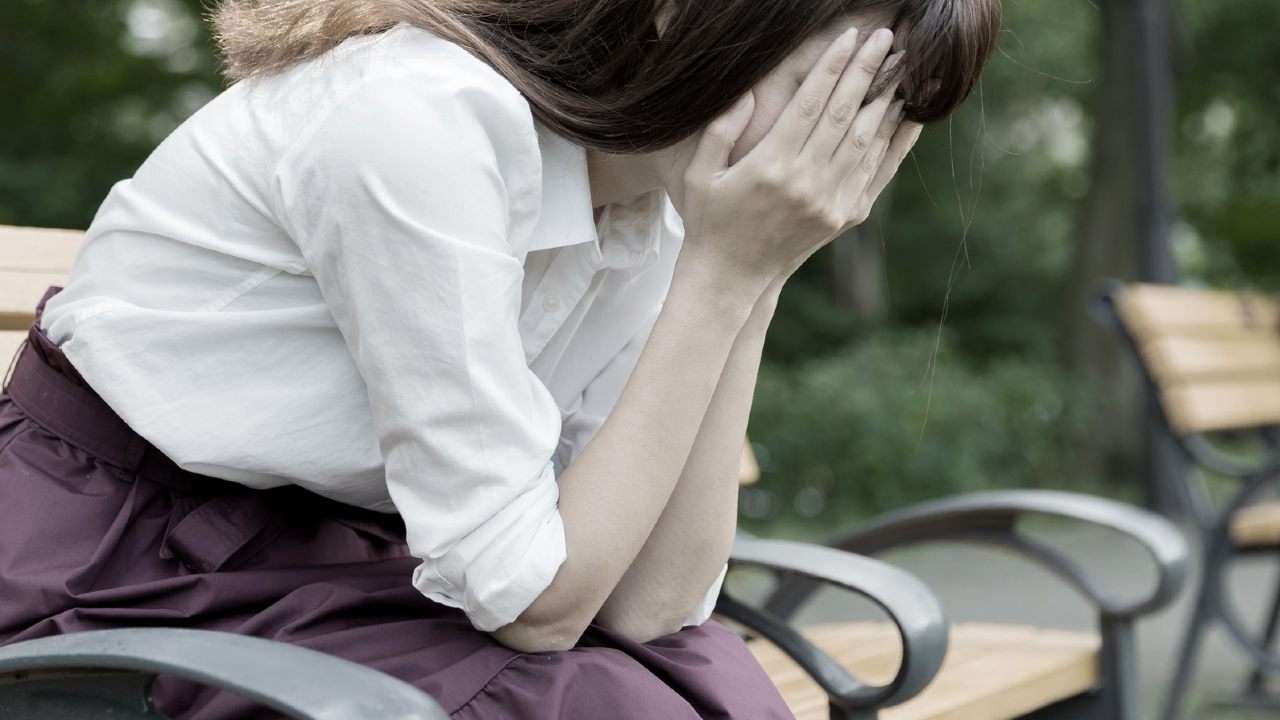 「自分はダメな人間だ」…急増する「自己否定という“自傷行為”をやめられない人々」の深層心理