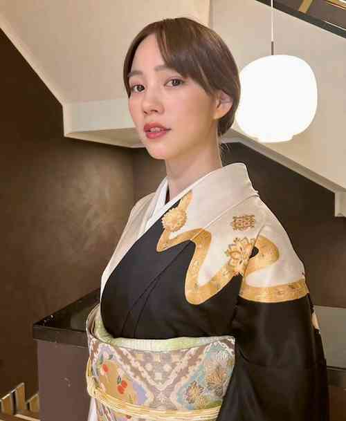 “和装美人”のんに反響「すごく素敵」「めちゃ美人さん」「大人の雰囲気」