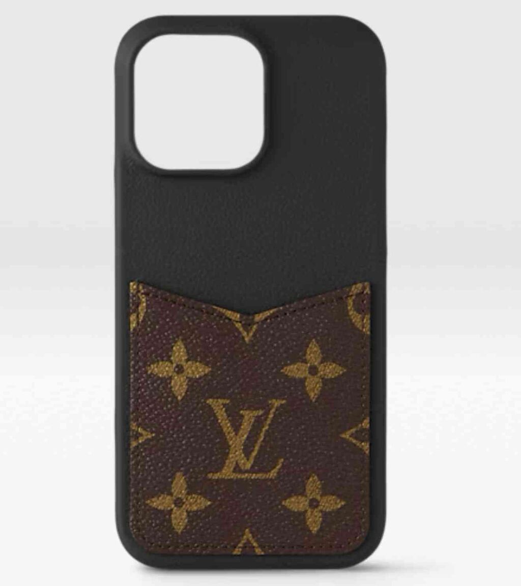 ハイブランドのスマホケース