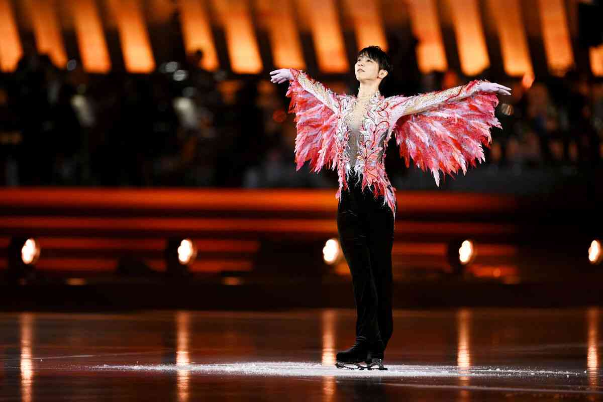 羽生結弦さん、単独東京ドーム公演完走「やっぱスケート好きで良かった」瞳うるむ　チケット完売、観客3万5000人