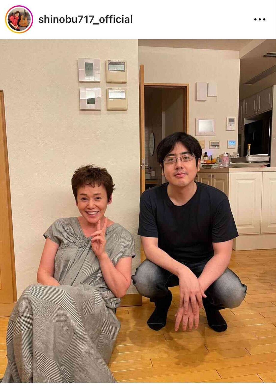 大竹しのぶ、66歳の誕生日を過ごした明石家さんまとのツーショット　プレゼントはサンダル