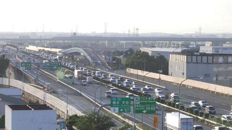 「ゴジラでも上陸したのかって渋滞」帰省ラッシュスタートで高速・新幹線・空港の混雑ピークに