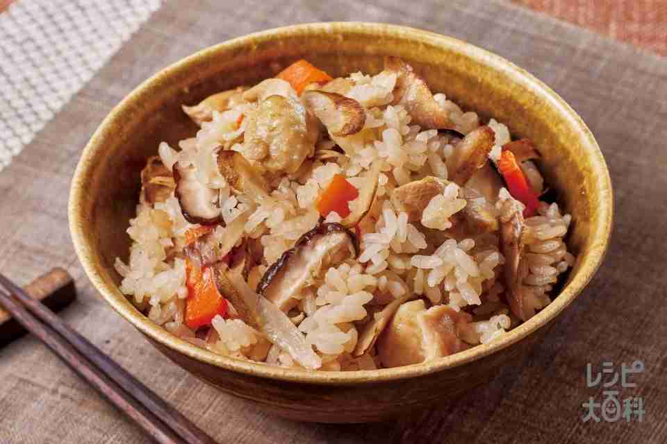 「炊き込みご飯」の日、おかずに困る人