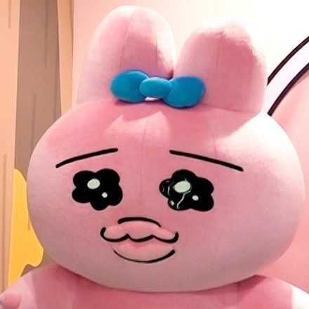 話題の『おぱんちゅうさぎ』若い世代が夢中になる人気の理由は「応援したくなっちゃう」