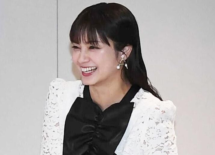 第4子妊娠中の平愛梨　5歳長男と一緒に作った計5品「冷蔵庫にあるもの」で　カラフルお皿も個性的