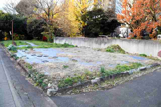 新宿御苑に除染土計画、国「安全性知って」　付近住民ら反対申し入れ