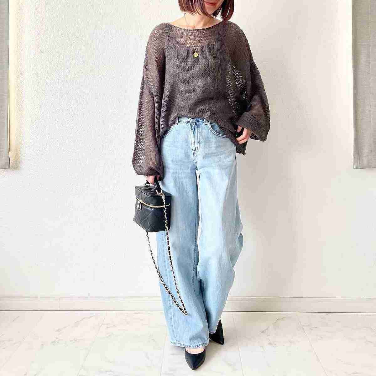 『老け見え』→ 回避！！【淡色ジーンズ】大人女性に捧ぐ！「失敗しないコーデ術」って？