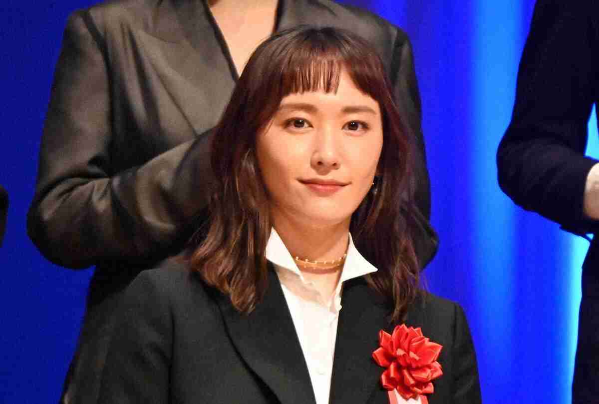 新垣結衣　夫・星野源ら巡るネット上のうわさを否定「事実はひとつもありません」1年半ぶりX更新で