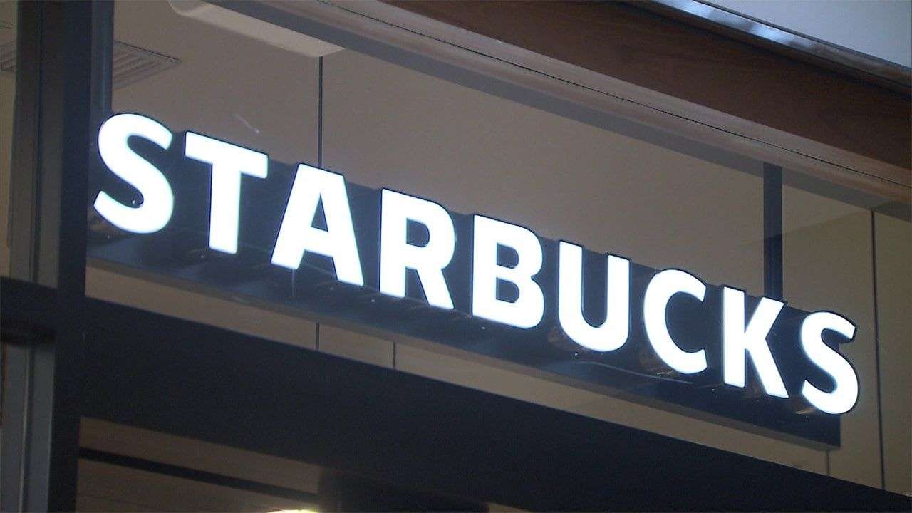 スタバがラテなど値上げ　2022年4月以来「トール」は32円上げ