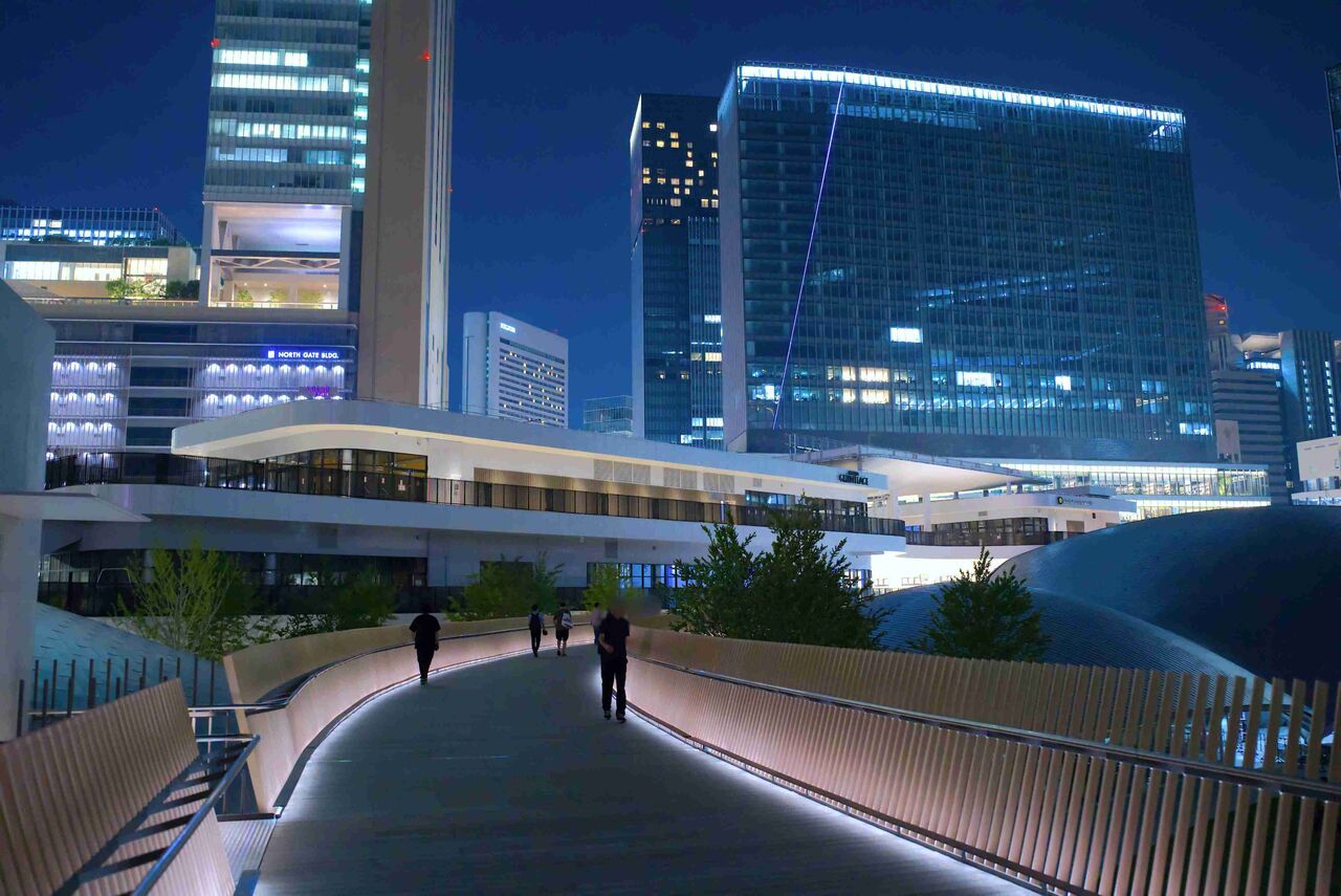 大阪駅の新スポット「グラングリーン大阪」、皆さんは行きましたか？