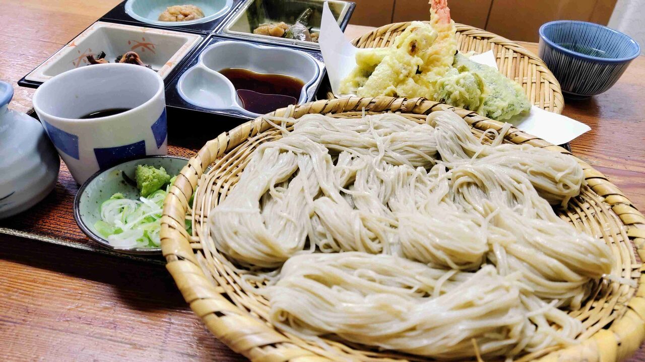 あなたの画像フォルダにある、蕎麦・うどんの写真。