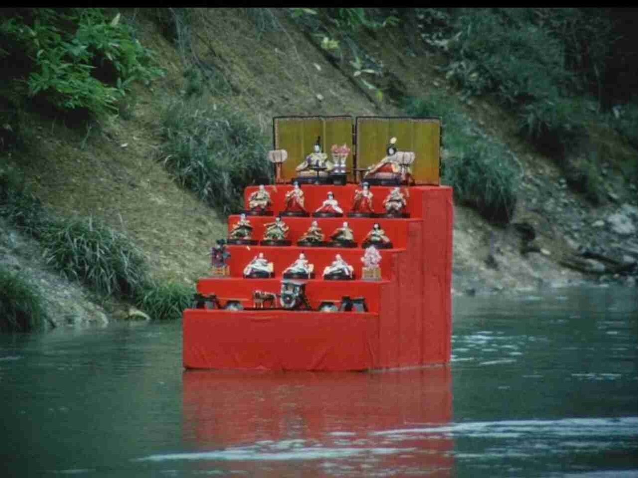 どんな気持ちで見たら良いか分からないもの