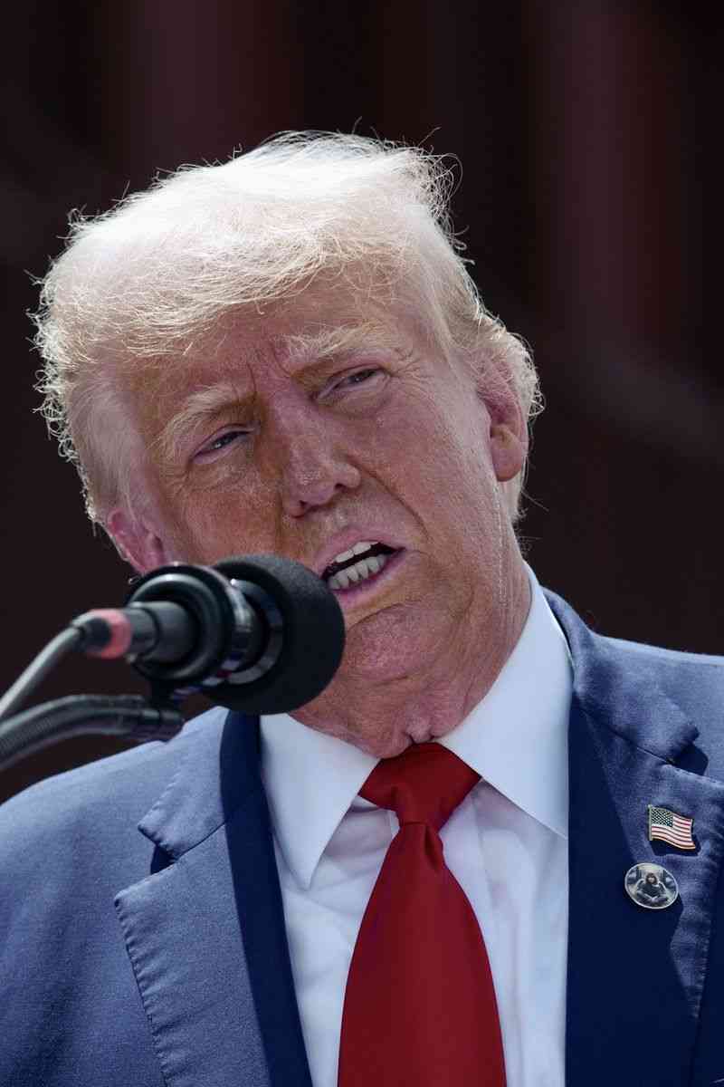 ハリス氏中傷を連続投稿　トランプ氏、敵対心あらわ―米大統領選