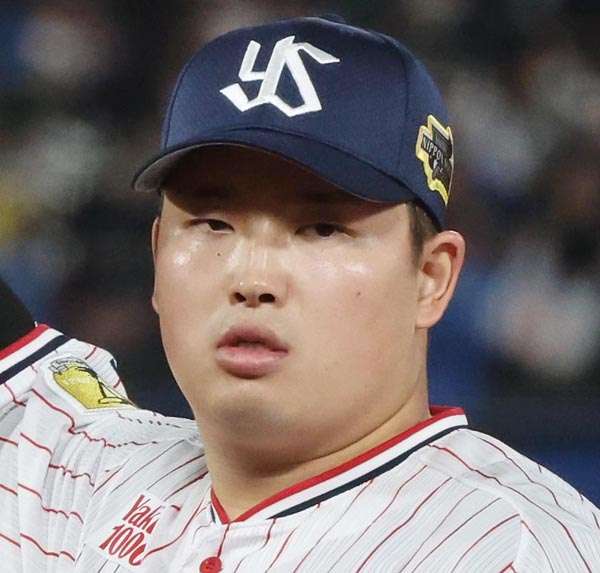 原英莉花の「匂わせ」をお立ち台でバッサリ“神回避”…おかげで村上宗隆は人気ウナギ上り