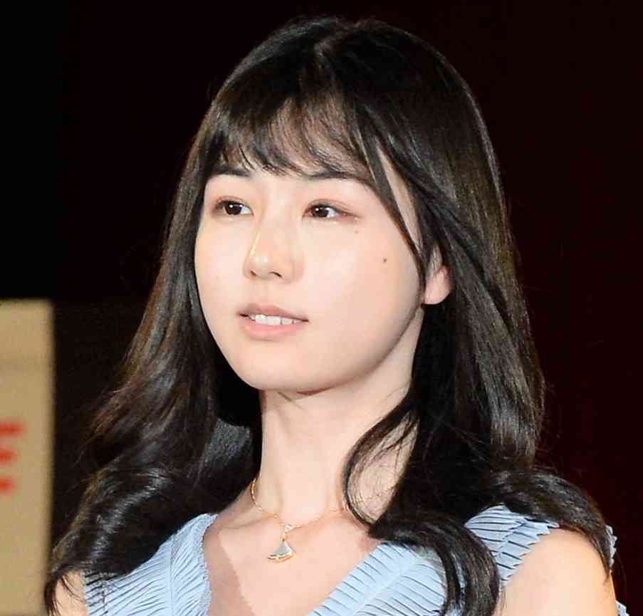 飛行機内で出血のグラドル「感染が広がってしまい身体の一部を切除」今年3回大きな手術していた