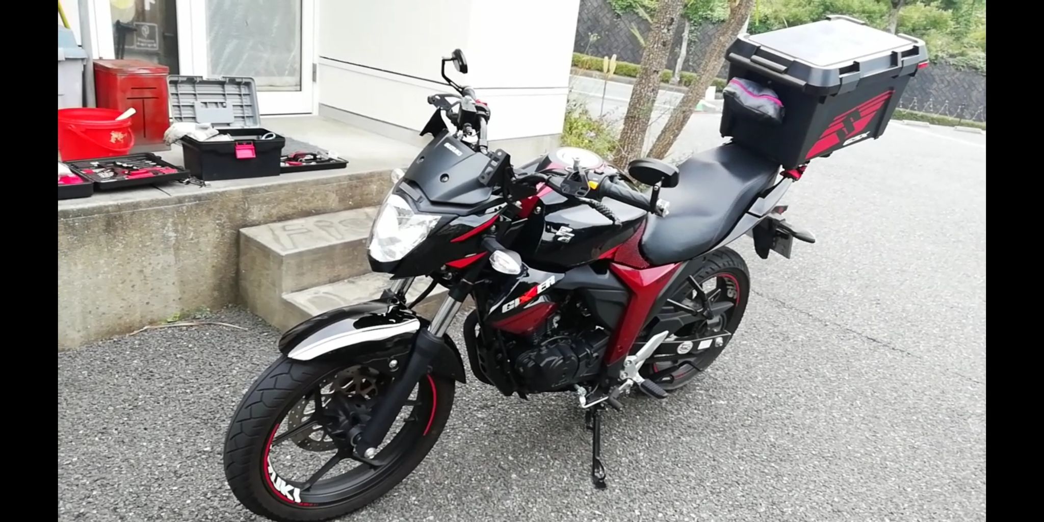バイク リアキャリア SUZUKI ジクサー