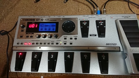 【らん】BOSS GT-10 ギターエフェクター 箱つき BOSS - GT-10 | Guitar Effects Processor