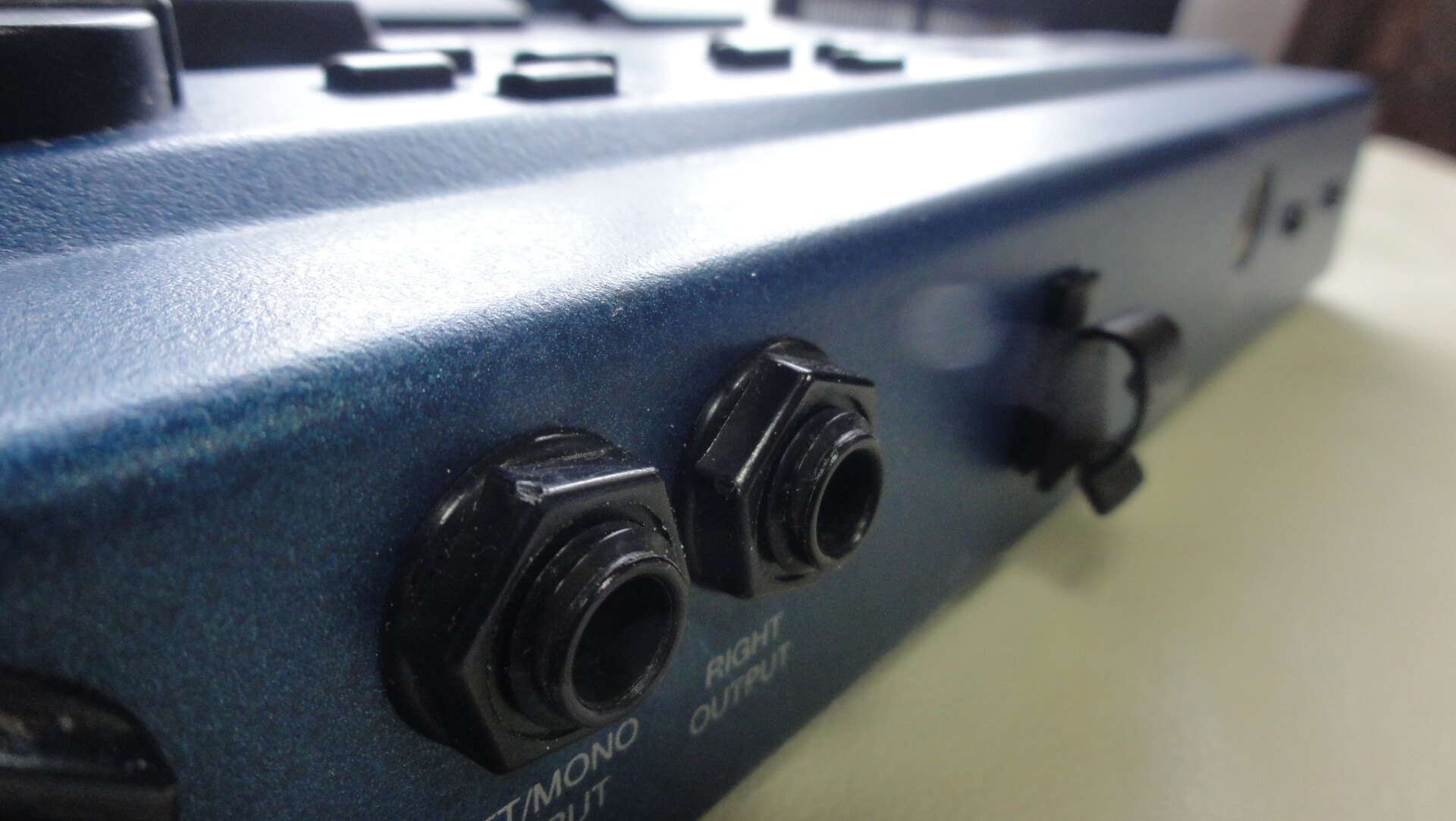 マルチエフェクター「Digitech RP-6」を現代風にモディファイする ～再