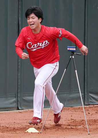 カープドラ1黒原拓未の近況を中田廉が情報発信「前向きに頑張ってますよ！自分の課題に取り組んでいますね。イップスではないですね」