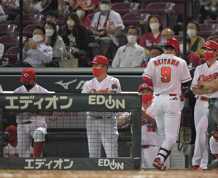 【カープ試合結果】広1-5ヤ[2022/9/30] カープCS完全消滅…　九里3回3失点、森浦2失点、打線は坂倉ソロの1得点のみ　負けられない戦いで3連敗　4年連続Bクラス＆5位確定