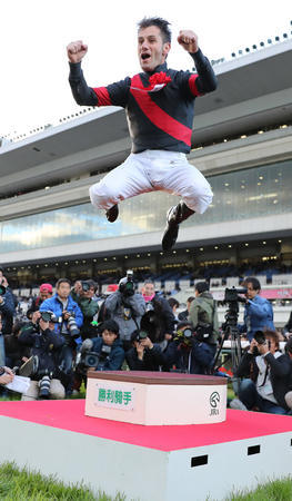 【競馬】デムーロ朝日杯も乗らないのかよ