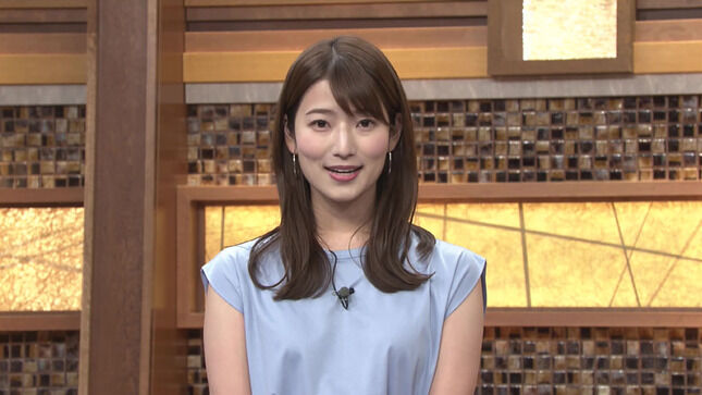 安藤萌々アナ　報道ステーション