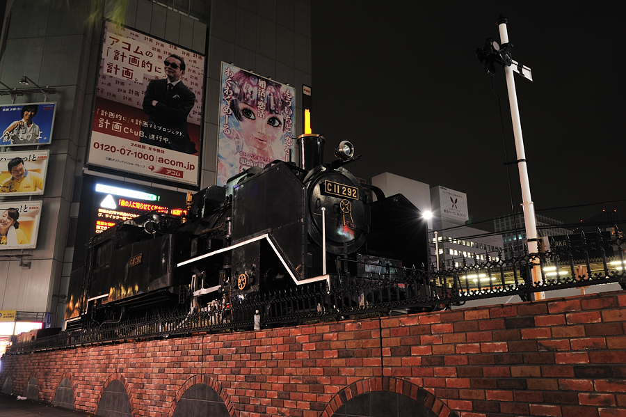 東京夜景 新橋駅sl広場 Blue Thermal Photography 東京夜景 新橋駅sl広場 Blue Thermal Photography