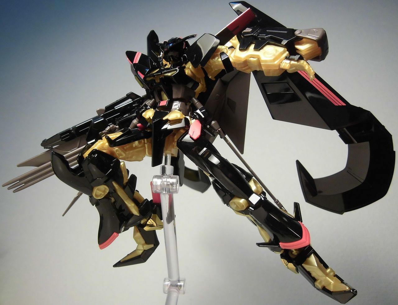hg ガンダムアストレイ ゴールドフレーム アマツミナ 黒のグロスはすごくいい ブースト速報 hg ガンダムアストレイ ゴールドフレーム アマツミナ 黒のグロスはすごくいい ブースト速報