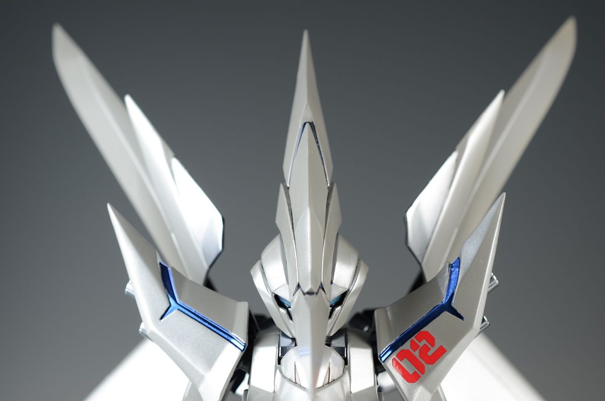 ダンボール戦機 オーディーンmk 2 航空機をイメージしたメタリック塗装 ブースト速報 ダンボール戦機 オーディーンmk 2 航空機をイメージしたメタリック塗装 ブースト速報