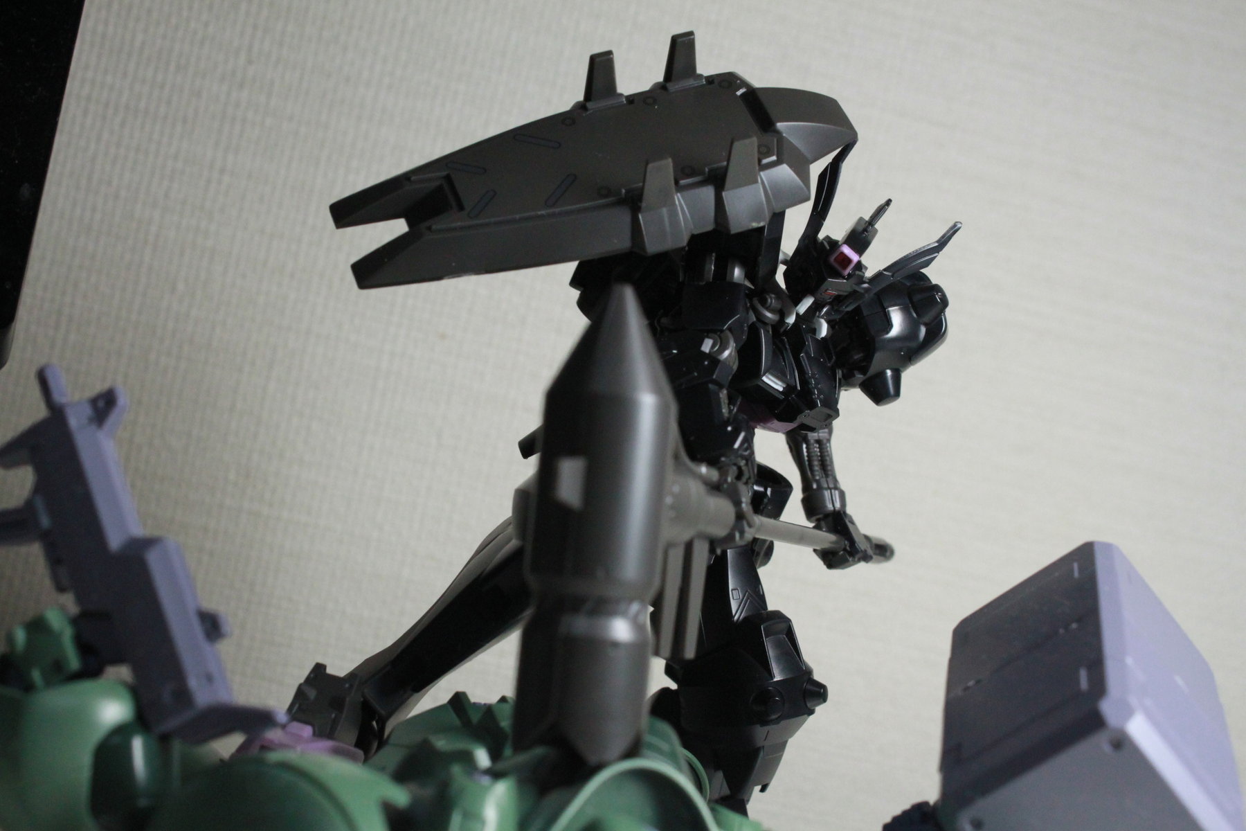 Hg ガンダムウヴァル 腕も足も左右非対称なのが面白いね ブースト速報 Hg ガンダムウヴァル 腕も足も左右非対称なのが面白いね ブースト速報