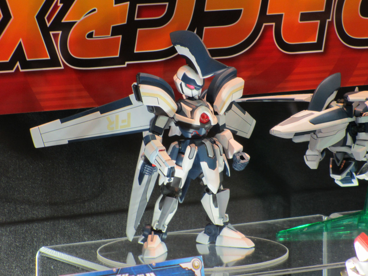 ダンボール戦機 Lbx ドットブレイズ Lbx オーディーンミリタス 発売が決定 ブースト速報 ダンボール戦機 Lbx ドットブレイズ Lbx オーディーンミリタス 発売が決定 ブースト速報