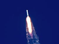 スペースX社が再利用ロケットの打ち上げ、再利用宇宙船の軌道投入に成功。
