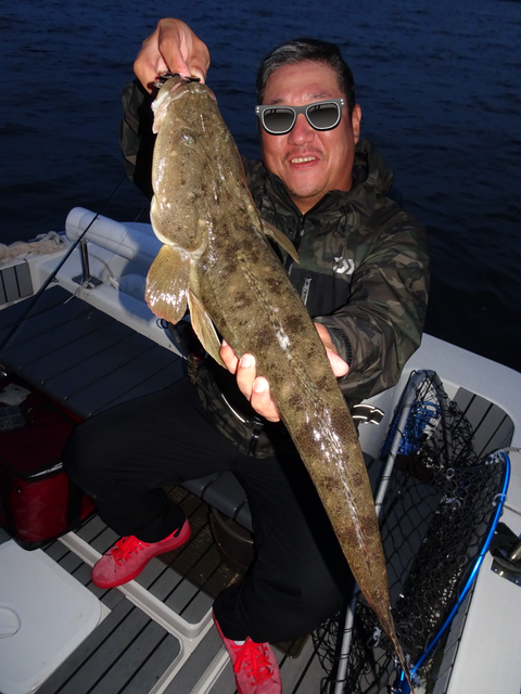 sketch-1562766763632