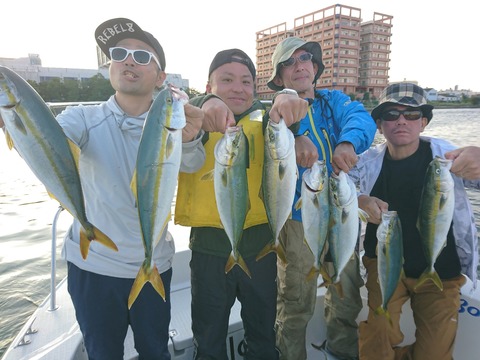 [画像:599d5f90-s.jpg]