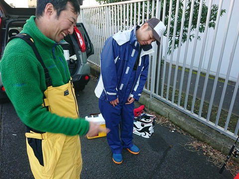 [画像:a82ee346-s.jpg]