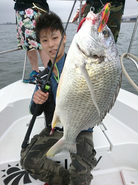 [画像:c42afa7c-s.jpg]