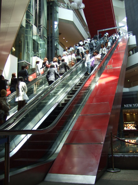 みなとみらい店 はじまっちゃうョ United Arrows Green Label Relaxing みなとみらいランドマークプラザ店