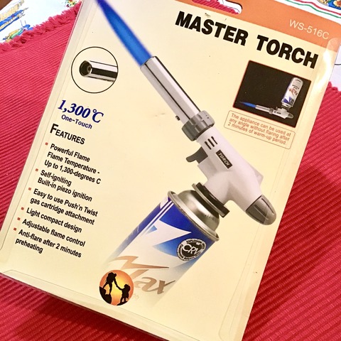 F4B4DB41-120D-4A29-9F73-938E40D52CE1