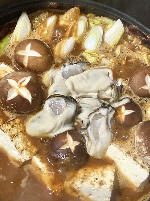 25CF8493-A190-4DF4-B98D-0B4BEAF48776