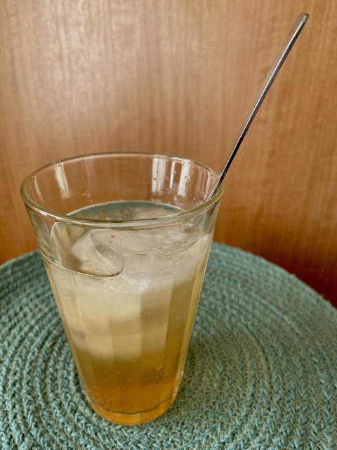 0DCCD570-68CD-42CD-9F2C-D4FE6E9FA9B6