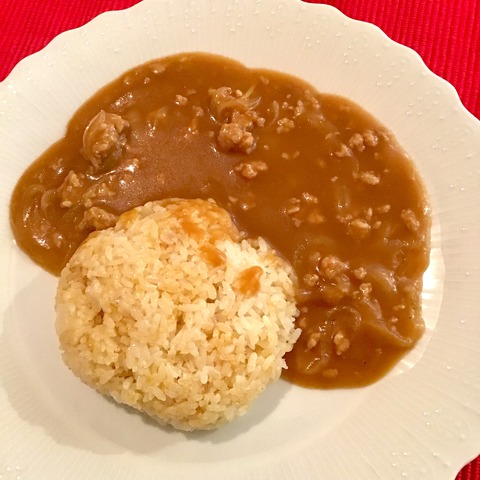 4CEB9416-C93C-4CB6-B4C0-51045B15A552