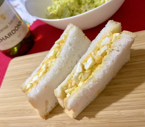 D4E9F5DE-01CF-43AF-A8CC-E1DFC2639A85