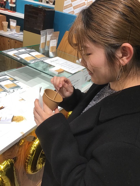 6E0DF328-313F-47F7-AFE9-77C1843A4CD1