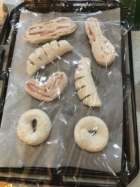 EB5A0461-0A49-466A-8301-3B5E4AE0D2E9