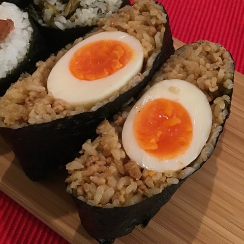 80A7BEF5-BD4D-40FB-99A4-03DDD7BFEFBD