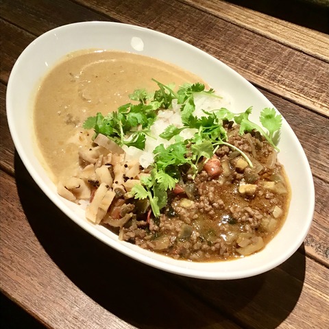 B951CB5C-7B6D-45E8-80BB-31E329678D54